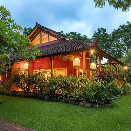 Villa Merah